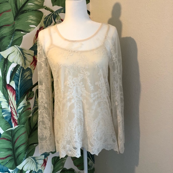 Blu Pepper Tops - Blu Pepper sheer Lace blouse